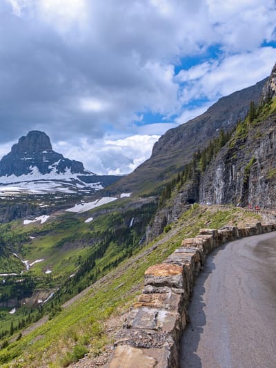 glacier-national-park-in-june